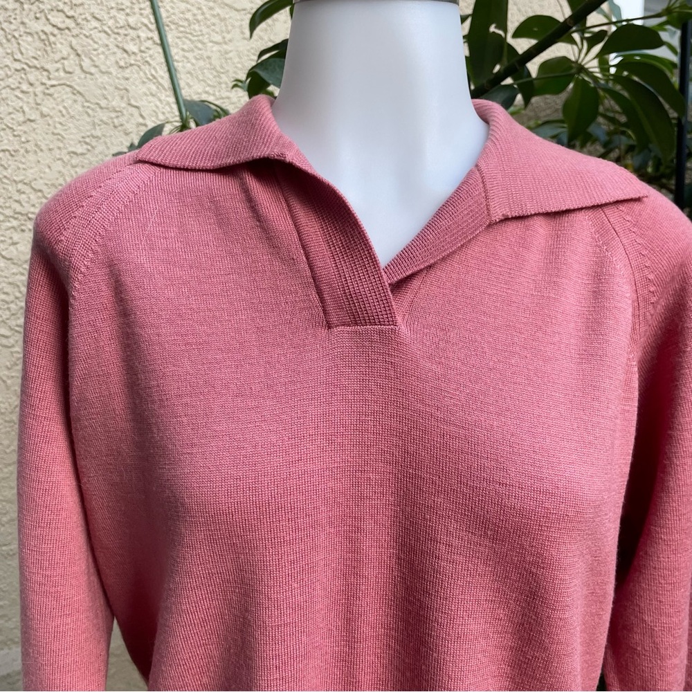Vintage dusty pink Moffat Weavers knitted wool sweater